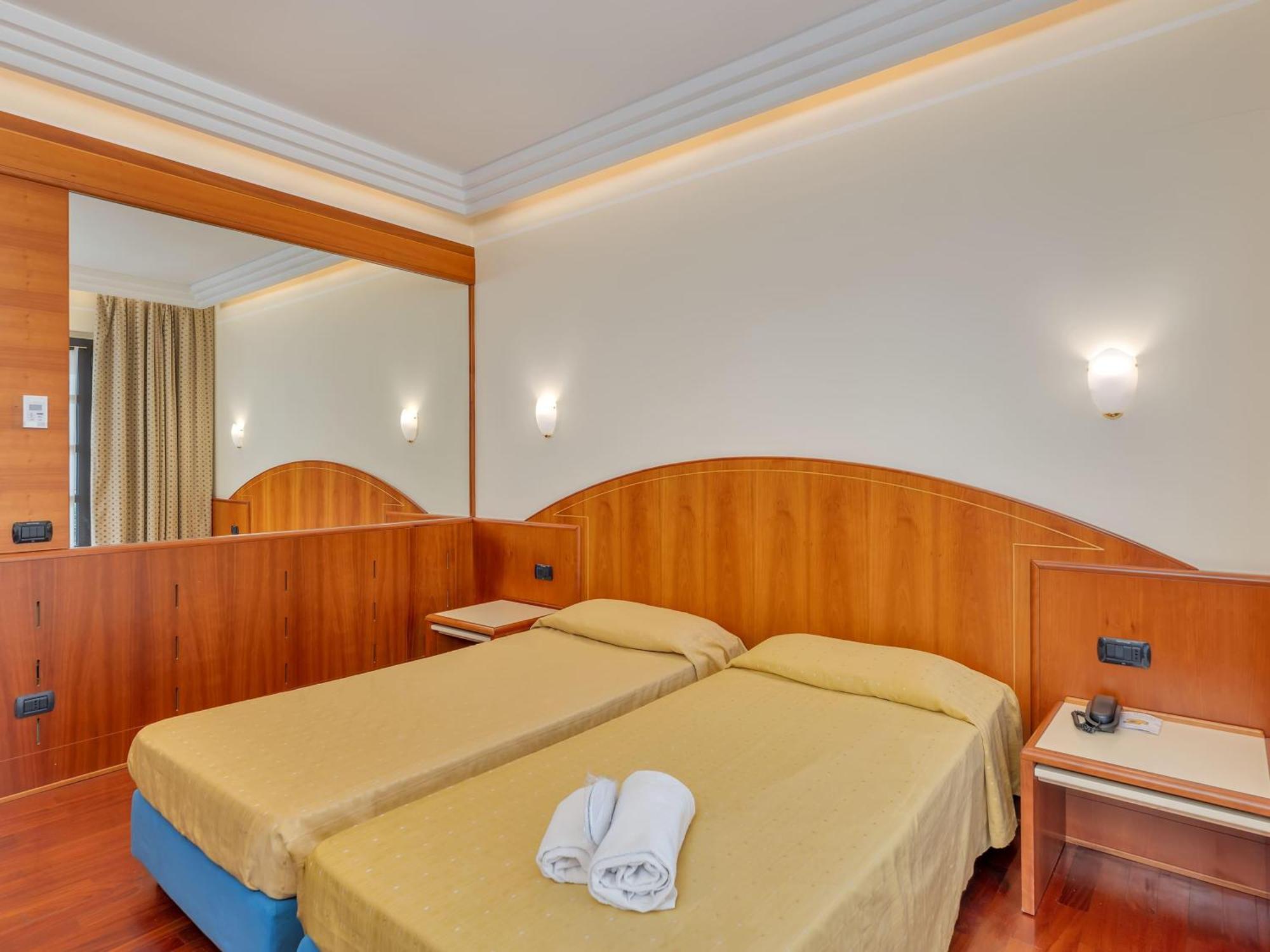B&B Hotels Hotel Prestige Ornago Exteriér fotografie